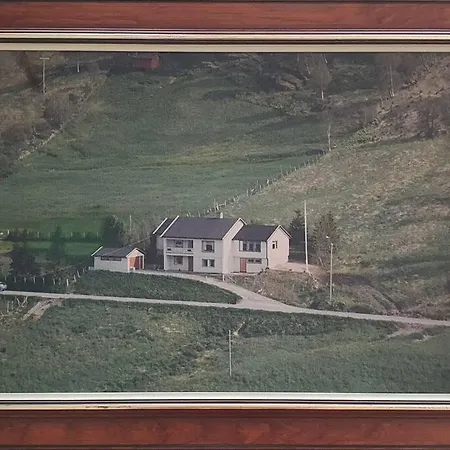 Feriehus Pa Hestnes,